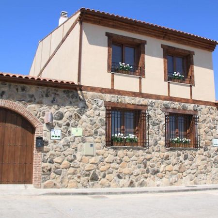 Casa Rural El Olivar De Valdefuentes Luaran gambar